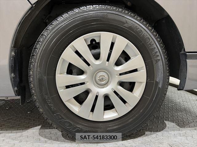 Nissan NV350 Caravan 2018-12 241117-15