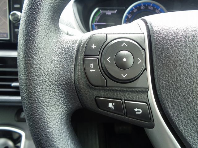 Toyota NOAH HYBRID 2016-08 27300-21
