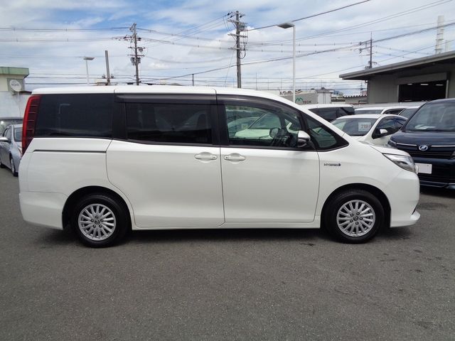 Toyota NOAH HYBRID 2016-08 27300-27