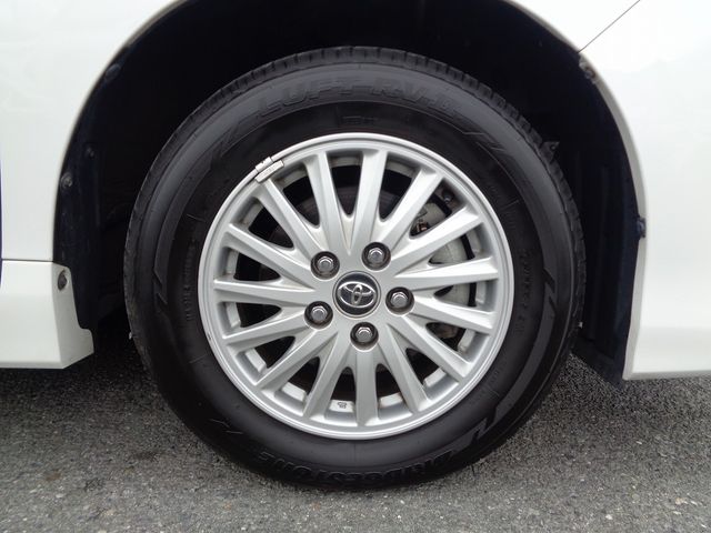 Toyota NOAH HYBRID 2016-08 27300-29