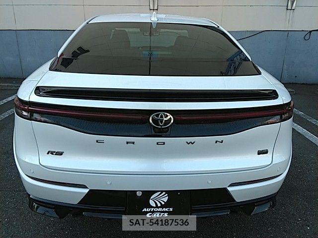 Toyota CROWN 2022-11 234053-4