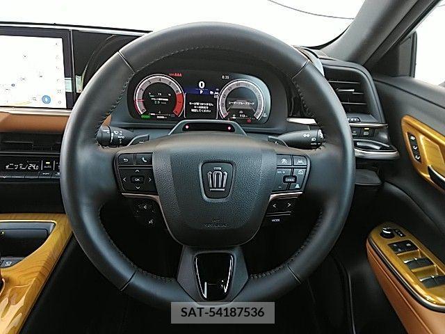 Toyota CROWN 2022-11 234053-7
