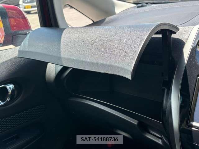 Nissan NOTE 2014-04 302346-13