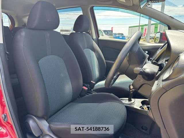 Nissan NOTE 2014-04 302346-4