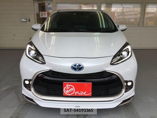 Toyota AQUA 2021-09 205485-3