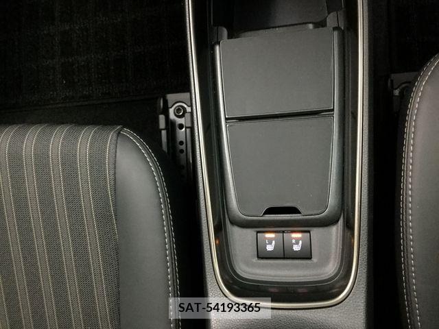 Toyota AQUA 2021-09 205485-14