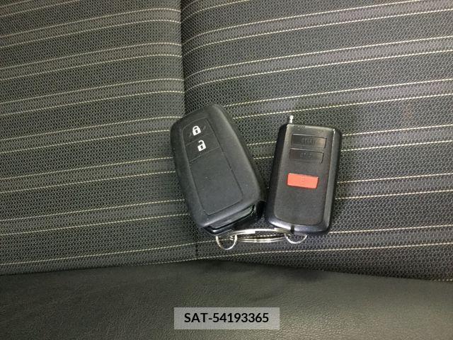 Toyota AQUA 2021-09 205485-15