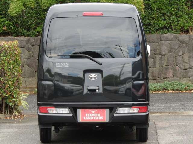 Toyota PIXIS VAN 2021-11 11678-9