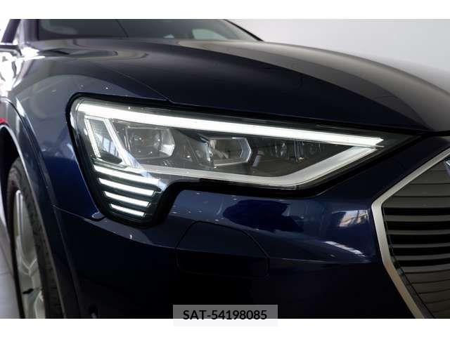 Audi E-TRON 2022-06 356553-12