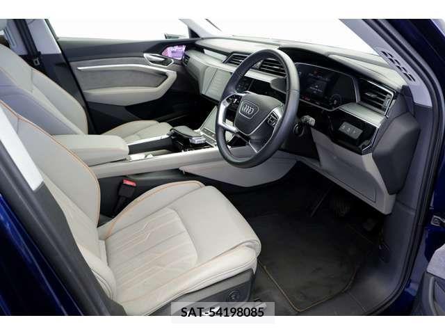 Audi E-TRON 2022-06 356553-10