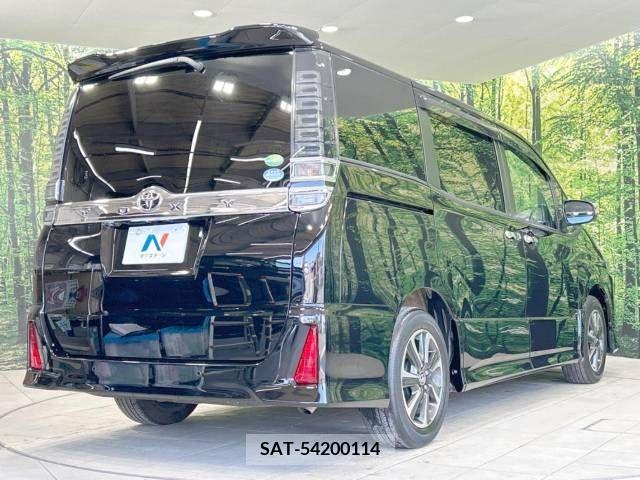 Toyota VOXY 2019-11 289114-18