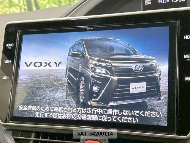 Toyota VOXY 2019-11 289114-4