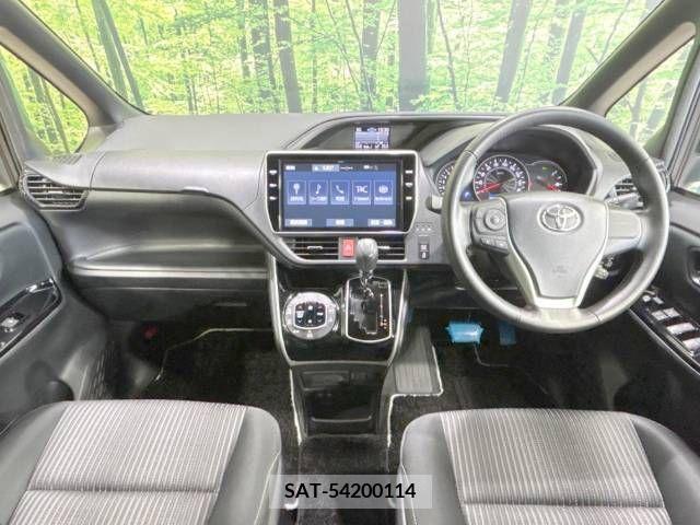 Toyota VOXY 2019-11 289114-1