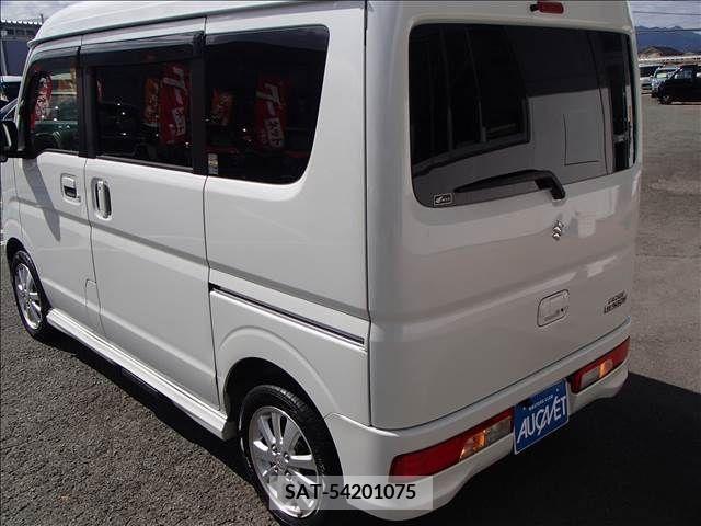 Suzuki EVERY WAGON 2017-01 216000-2