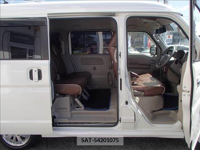 Suzuki EVERY WAGON 2017-01 216000-4