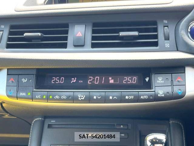 Lexus CT 2012-06 397081-10
