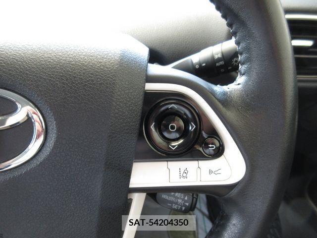 Toyota PRIUS 2016-05 204663-21