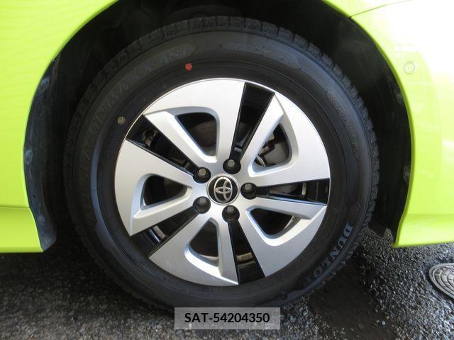 Toyota PRIUS 2016-05 204663-4