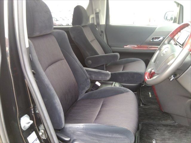 Toyota VELLFIRE 2008-09 195660-9