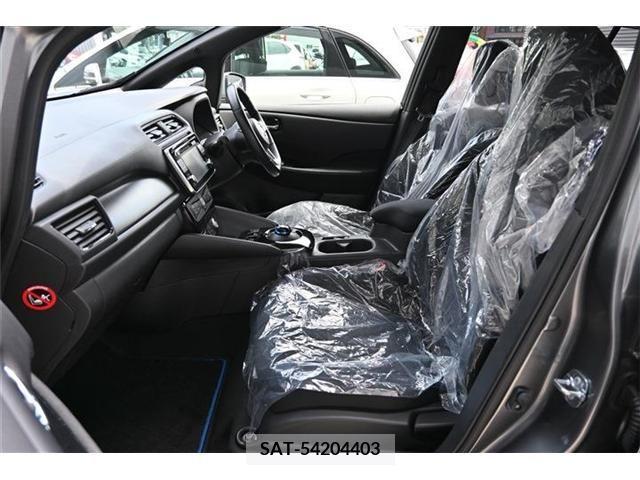 Nissan LEAF 2018-01 200438-15