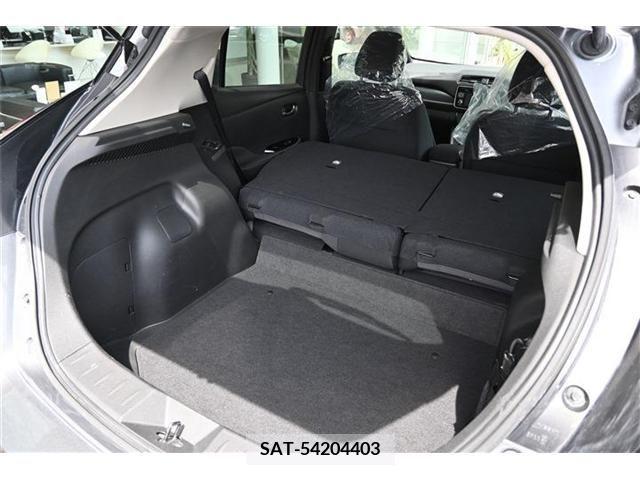 Nissan LEAF 2018-01 200438-20