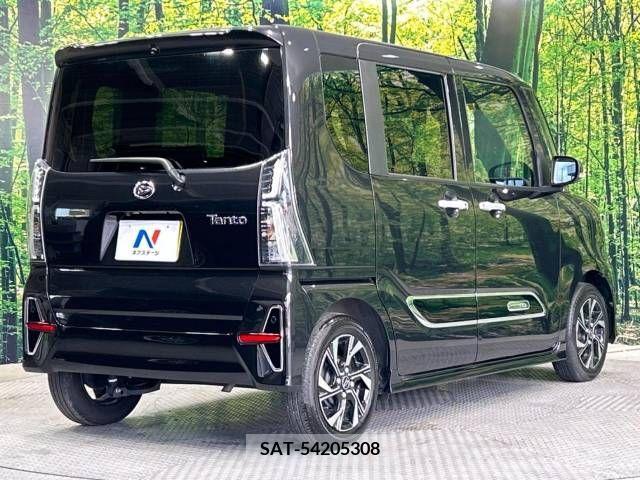 Daihatsu TANTO CUSTOM 2022-03 369381-17