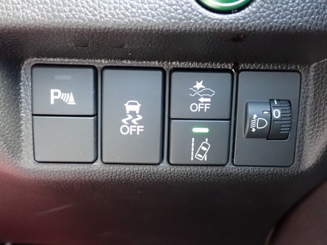 Honda FIT 2018-10 18899-7
