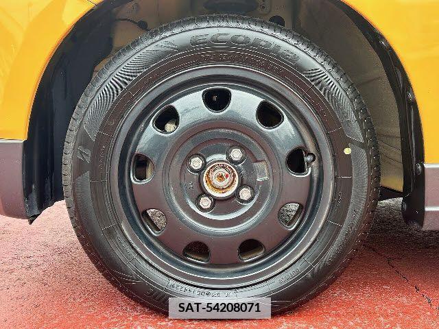 Suzuki SPACIA 2019-06 335552-26
