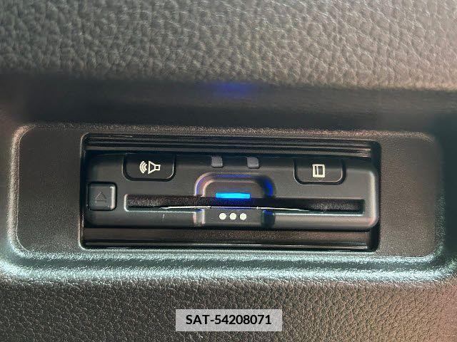 Suzuki SPACIA 2019-06 335552-23