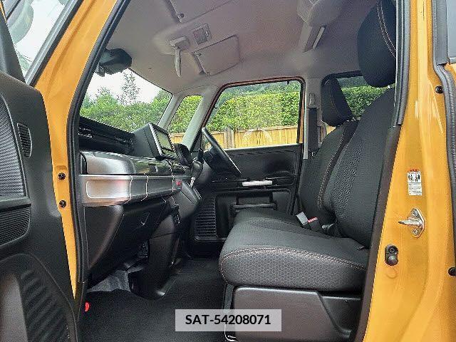 Suzuki SPACIA 2019-06 335552-18