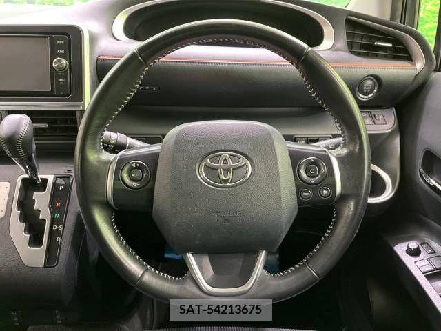 Toyota SIENTA 2017-03 221757-12