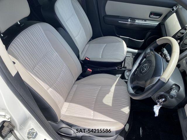 Mazda VERISA 2012-03 288231-11