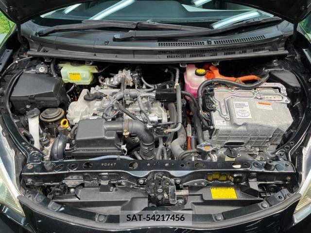 Toyota AQUA 2012-06 336148-16