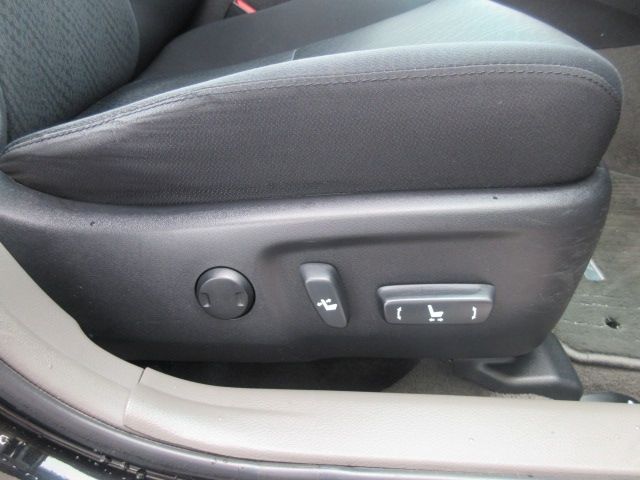 Toyota MARK X 2012-05 4611-15