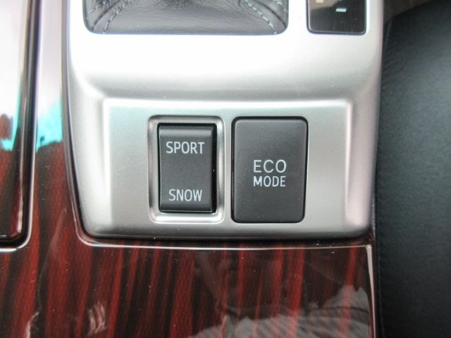 Toyota MARK X 2012-05 4611-17