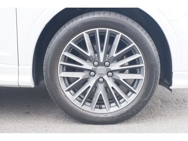 Audi Q3 2020-09 185403-9