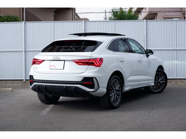Audi Q3 2020-09 185403-7