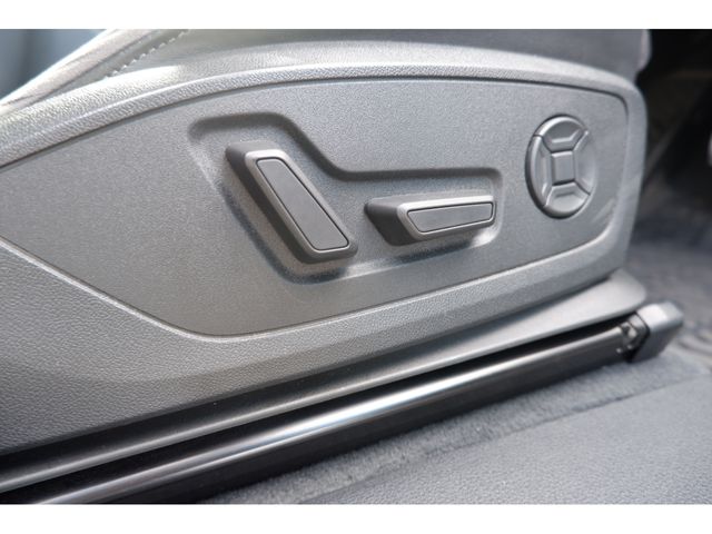 Audi Q3 2020-09 185403-25