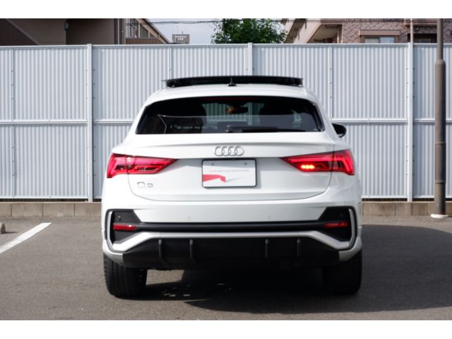 Audi Q3 2020-09 185403-3