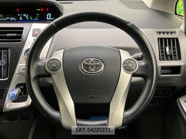Toyota PRIUS ALPHA 2013-11 255877-11