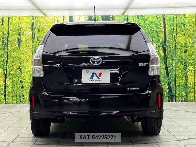 Toyota PRIUS ALPHA 2013-11 255877-15