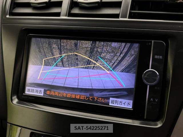 Toyota PRIUS ALPHA 2013-11 255877-3