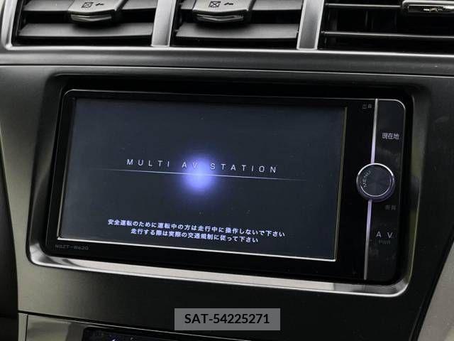 Toyota PRIUS ALPHA 2013-11 255877-2