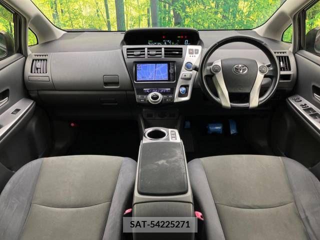 Toyota PRIUS ALPHA 2013-11 255877-1