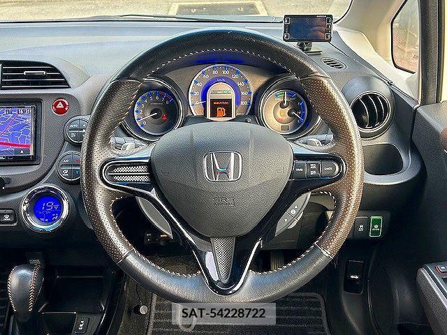 Honda FIT SHUTTLE HYBRID 2014-02 377771-13