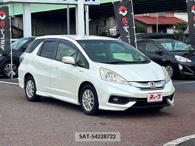 Honda FIT SHUTTLE HYBRID 2014-02 377771-6