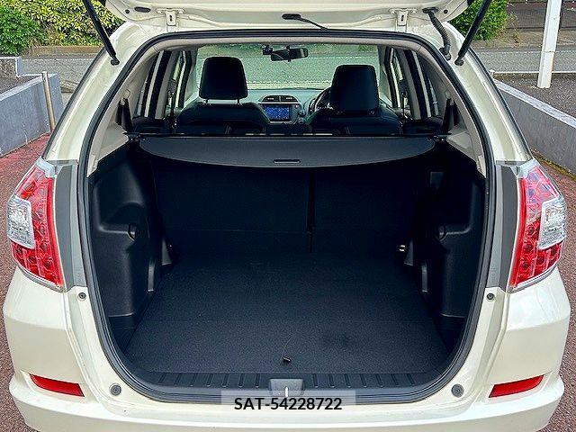 Honda FIT SHUTTLE HYBRID 2014-02 377771-20