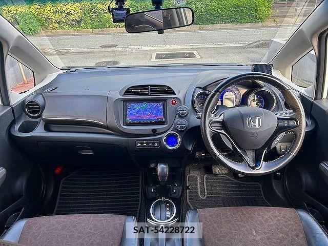 Honda FIT SHUTTLE HYBRID 2014-02 377771-1