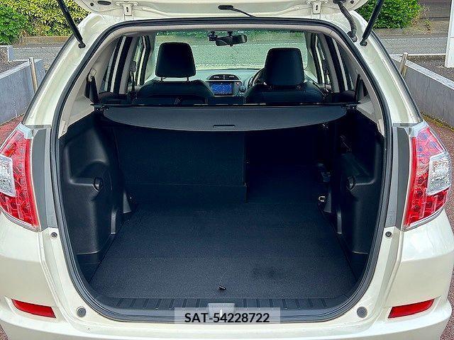 Honda FIT SHUTTLE HYBRID 2014-02 377771-15