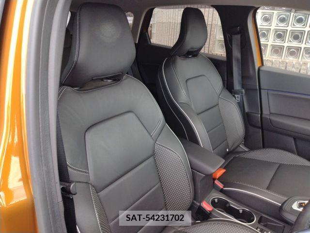 Renault CAPTUR 2021-04 347199-18